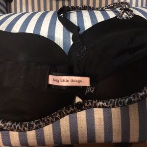 34A Used VIctoria Secret Push Up